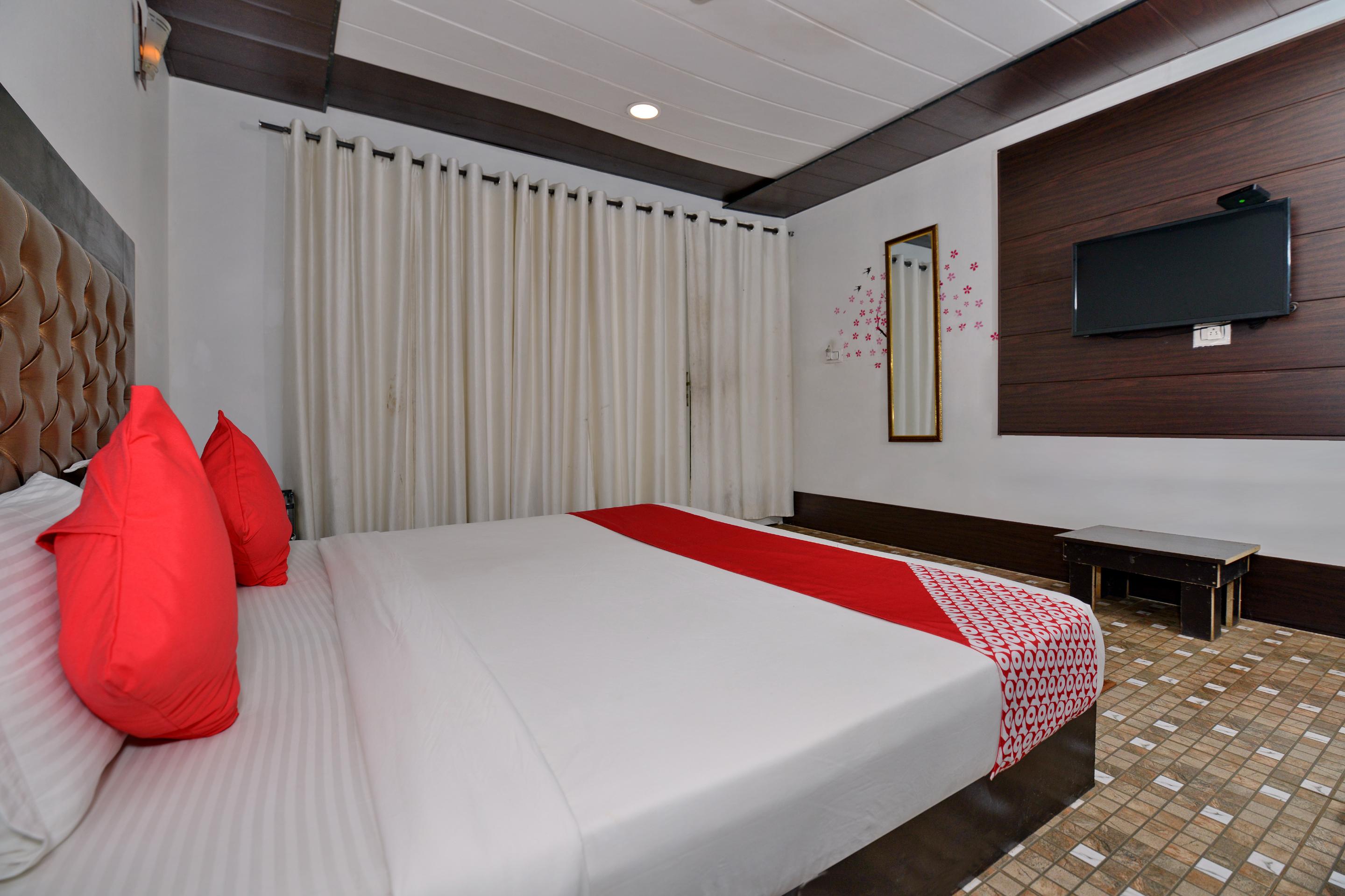 Collection O Retreat Morjim Resort Экстерьер фото