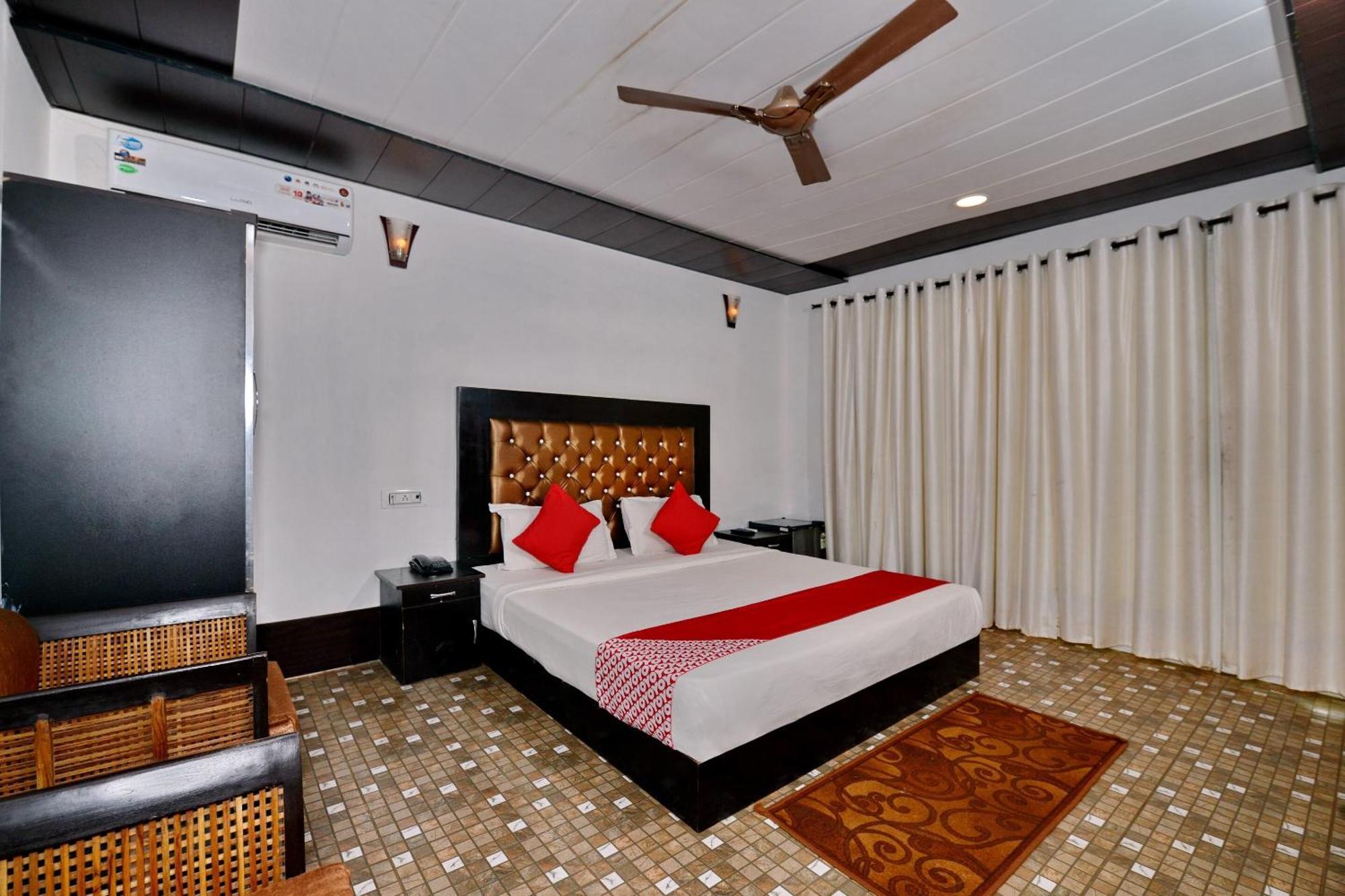 Collection O Retreat Morjim Resort Экстерьер фото