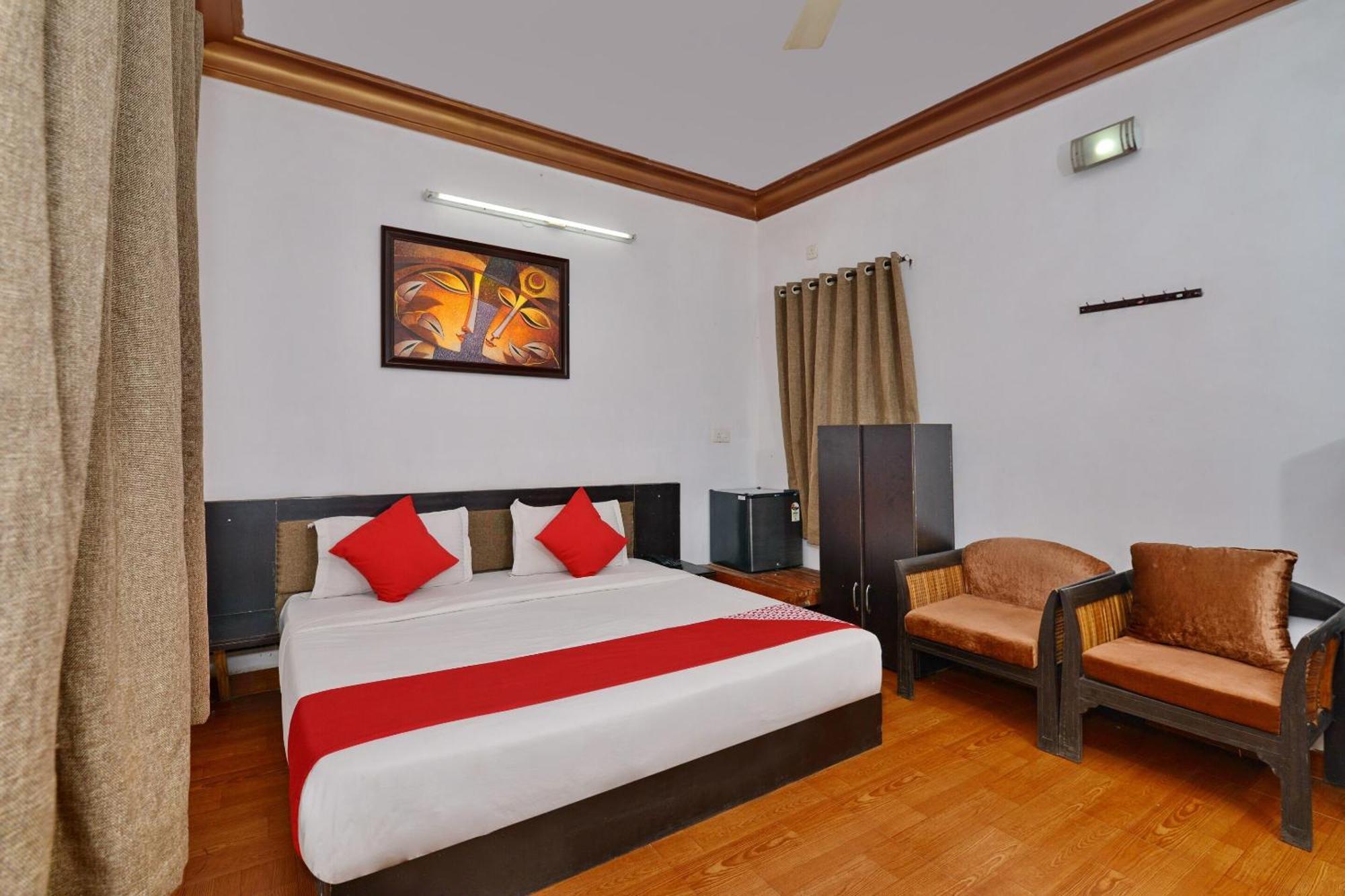 Collection O Retreat Morjim Resort Экстерьер фото