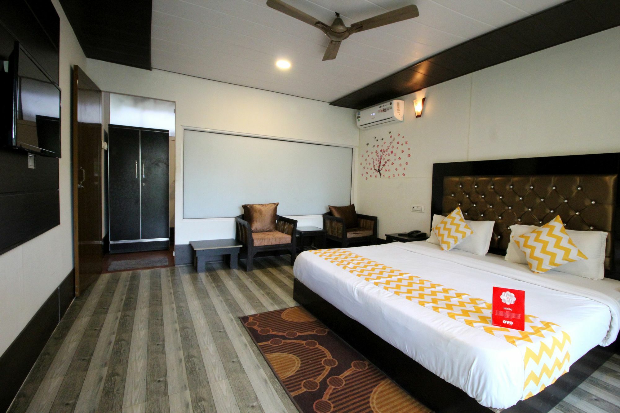 Collection O Retreat Morjim Resort Экстерьер фото