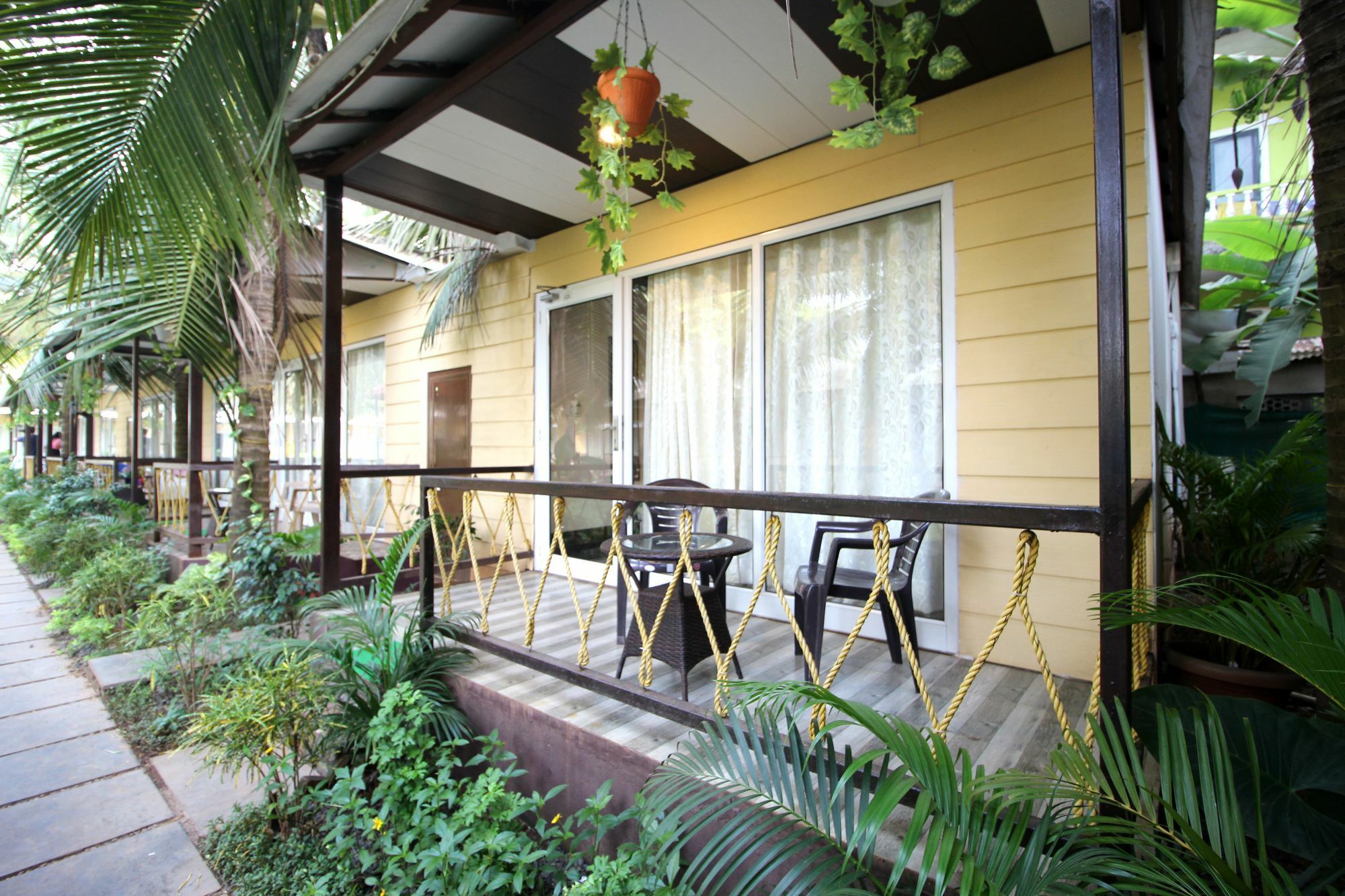 Collection O Retreat Morjim Resort Экстерьер фото